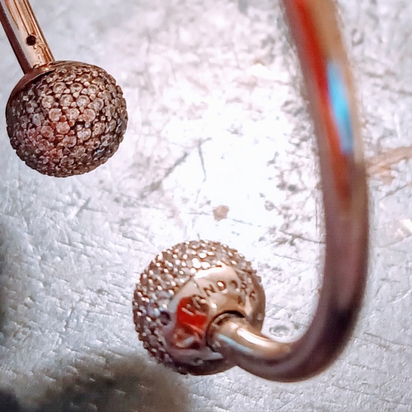 Pandora Diamond Sterling Silver 9.25 solid Cuff Bracelet. - Picture 1 of 16